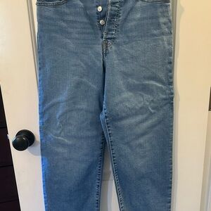 Ribcage Straight Ankle Jeans